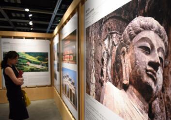 “中国世界文化遗产三十年图片展”29日在香港文物探知馆举行开幕典礼